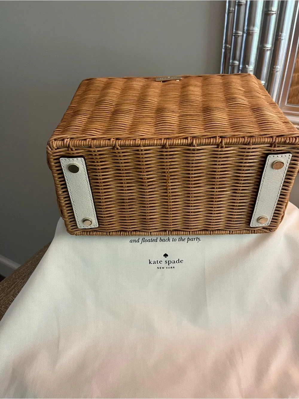 kate spade Natural Wicker Tote with White Trim with attached draw string bag!